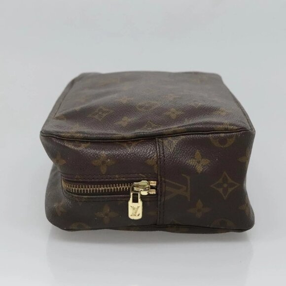 LOUIS VUITTON Monogram Trousse Toilette 28 Clutch Bag - Picture 4 of 15
